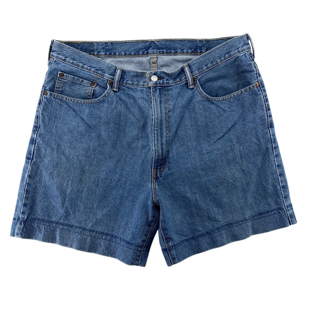 Levi’s 550 Denim Shorts W40 Relaxed Fit Blue Jean Cutoffs Vintage Style - Picture 2 of 10